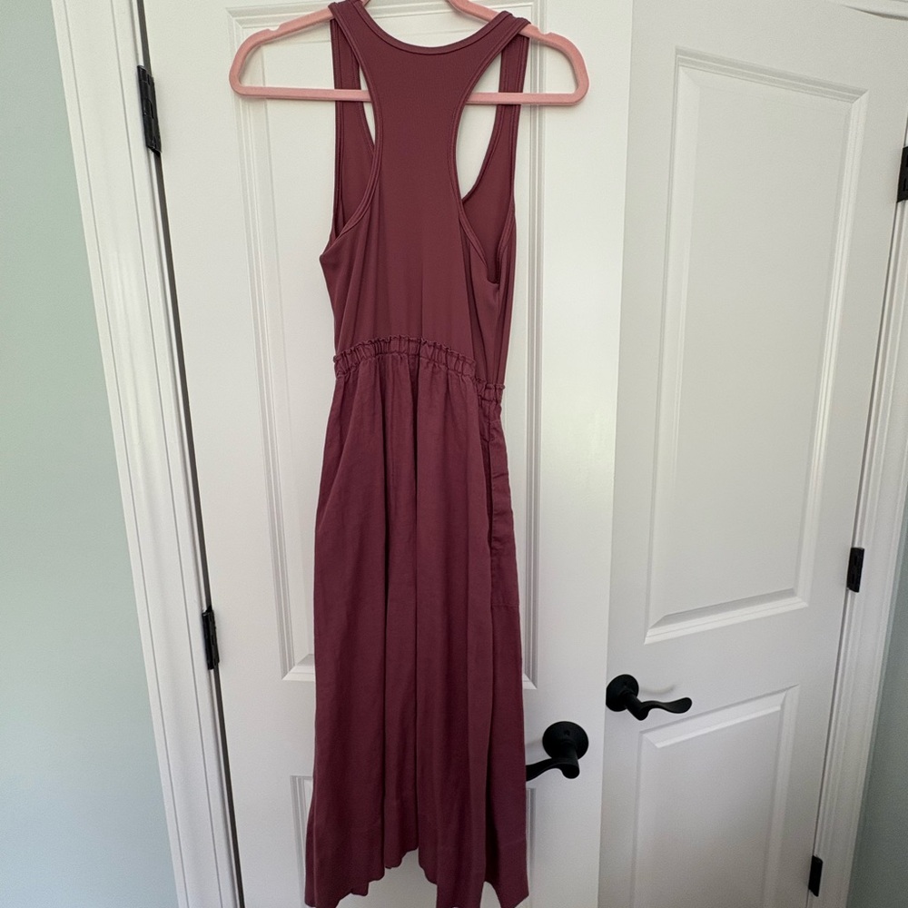 Elegant Mauve Sleeveless Dress